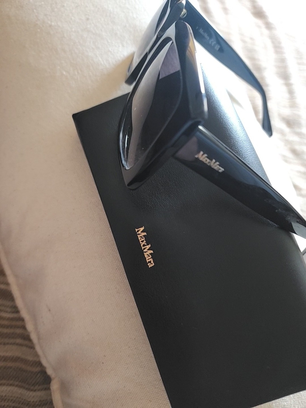 MaxMara Black Glossy Square Sunglasses - Picture 7 of 9